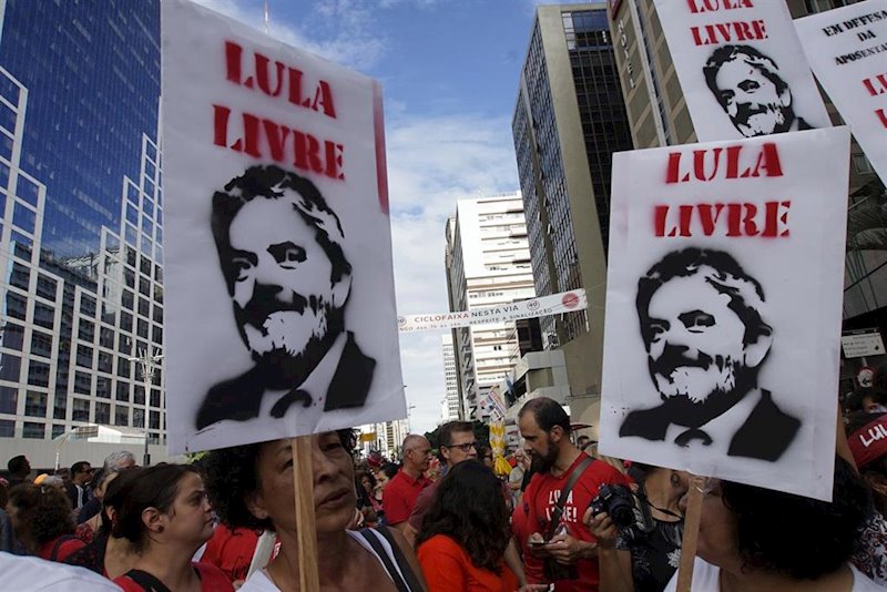 ep simpatizantes del ex presidente brasileno luiz inacio lula da silva