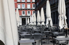 ep terraza vacia en la plaza mayor de madrid ep terraza vacia en la plaza mayor de madrid