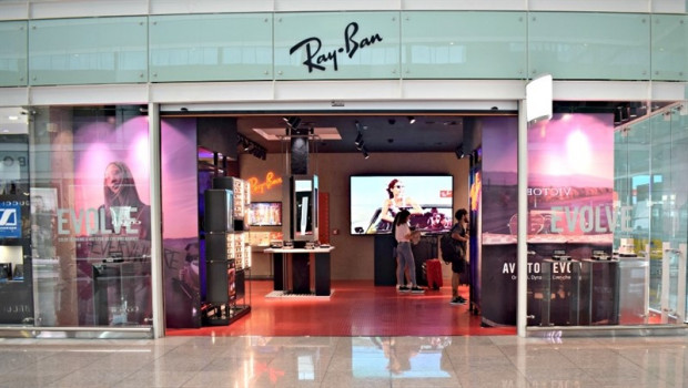 ep tienda ray-banaeropuertobarcelona