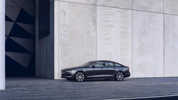 ep volvo cars presenta los nuevos s90 y v90 con motores microhibridos en toda la gama