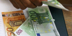la-zone-euro-approuve-le-versement-de-pres-de-1-milliard-d-euros-a-la-grece