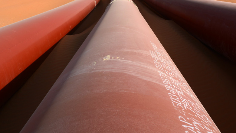 The Shaybah field is located at the northern edge of the Empty Quarter desert in Saudi Arabia | Saudi Aramco saudi dl saudi aramco oil shaybah pipelines 4 crude brent wti