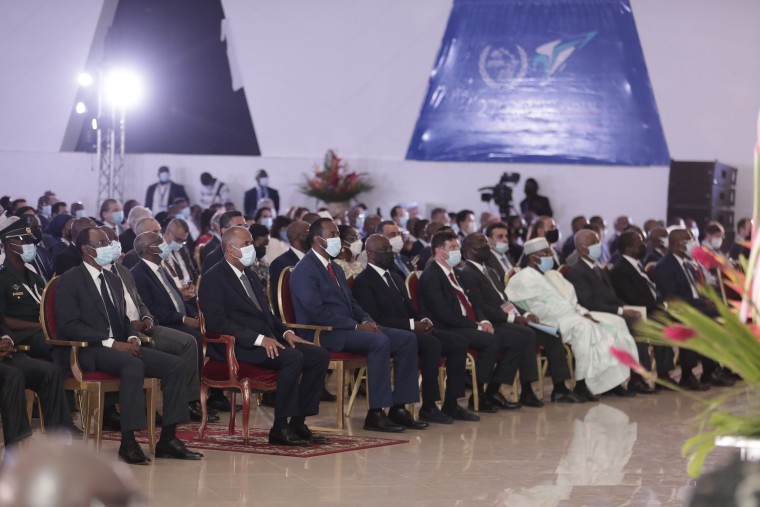 1227612 1628597281672