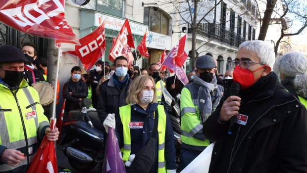 ep archivo   ccoo pide al gobierno implicacion para la viabilidad de la planta de schneider en