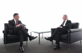 ep archivo   el presidente del gobierno pedro sanchez i y el presidente y consejero delegado de