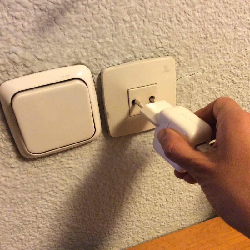 El Gobierno prevé abaratar un 4% la factura al consumidor tras el recorte a las eléctricas