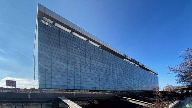 ep archivo sede de la empresa de seguros de salud santalucia en la calle de la ribera del loira ep archivo sede de la empresa de seguros de salud santalucia en la calle de la ribera del loira