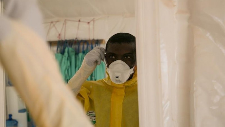 El doctor Thomas Massaquoi, del 34 Military Hospital, Trials Clinician: RAPIDE-TKM trial team, contra el ébola | UNIVERSIDAD DE GLASGOW - Archivo ep el doctor thomas massaquoi del 34 military hospital trials clinician rapide-tkm trial team contra