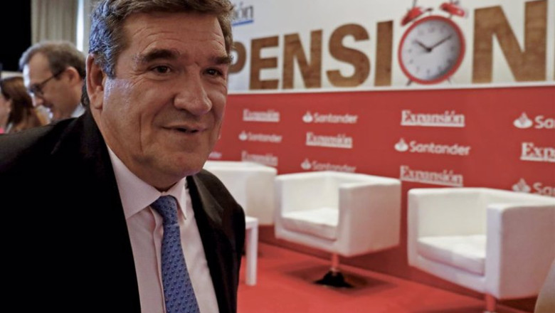 El ministro de Inclusión, Seguridad Social y Migraciones, José Luis Escrivá, durante un seminario sobre pensiones del Diario Expansión, a 23 de junio de 2022, en Madrid (España). | Cézaro De Luca - Europa Press ep el ministro de inclusion seguridad social y migraciones jose luis escriva durante un seminario