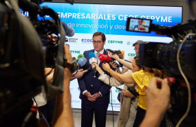 ep el presidente de ceoe antonio garamendi ofrece declaraciones a los medios despues de un encuentro ep el presidente de ceoe antonio garamendi ofrece declaraciones a los medios despues de un encuentro