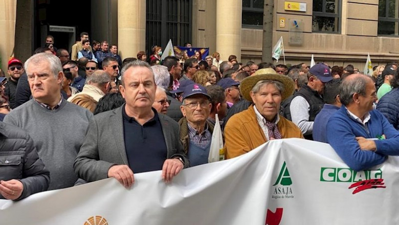 El secretario general de CCOO Región de Murcia, Santiago Navarro, en la manifestación convocada por el sector agrario en Murcia | CCOO ep el secretario general de ccoo region de murcia santiago navarro en la manifestacion convocada por