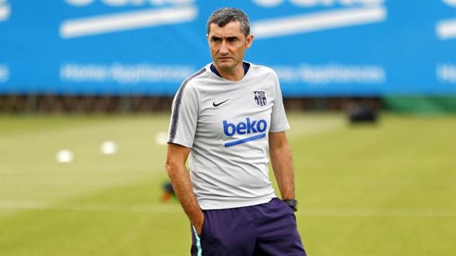 El entrenador del FC Barcelona, Ernesto Valverde, en un entrenamiento | FCB ep entrenadorfc barcelona ernesto valverde enentrenamiento