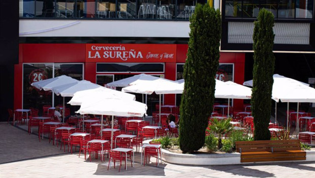 ep nueva imagen de cerveceria la surena jarras y tapas