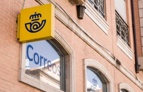 ep oficina de correos de palos de la frontera a 16 de abril de 2026 en madrid espana