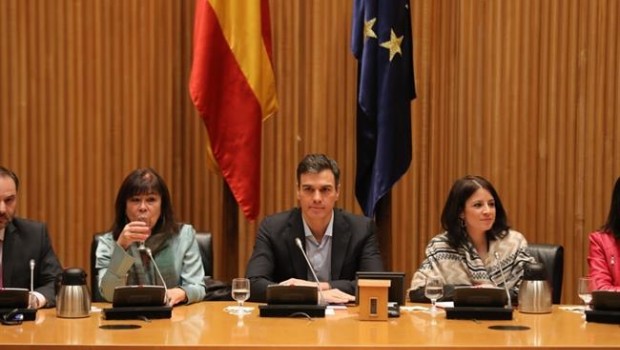 ep pedro sanchez micaela navarroadriana lastrala reuniongrupopsoe