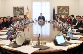 ep sala de reuniones de la moncloa durante el primer consejo de ministros del gobierno de coalicion