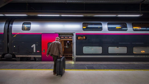 ep tren de sncf de barcelona a paris
