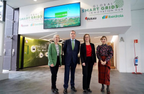 ep visita de la embajadora de finlandia en espana sari rautio al hub de iberdrola en bilbao