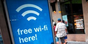manuel-valls-oppose-a-la-coupure-des-reseaux-wifi-publics-ou-partages