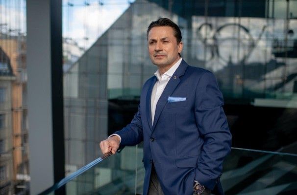 1586173434 neutrino schubart