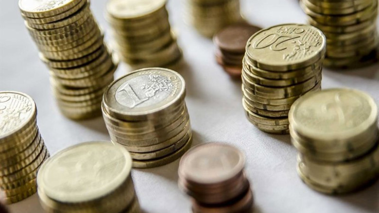 Archivo - El patrimonio de planes de pensiones aumenta en 4.882 millones hasta junio, un 5,49% más. | EUROPA PRESS - Archivo ep archivo el patrimonio de planes de pensiones aumenta en 4882 millones hasta junio un 549 mas