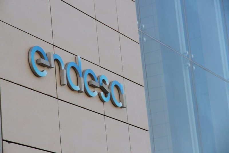 Endesa destina 418 millones al autoconsumo, las renovables y la movilidad eléctrica