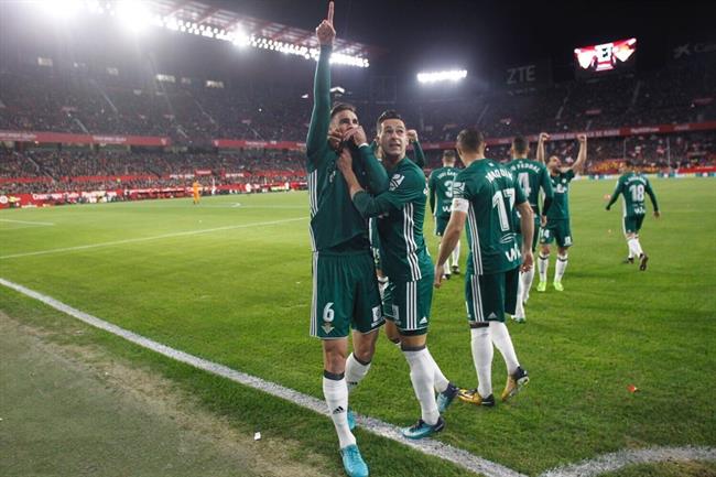El Betis toma el Sánchez-Pizjuán | LALIGA ep betis tomasanchez-pizjuan