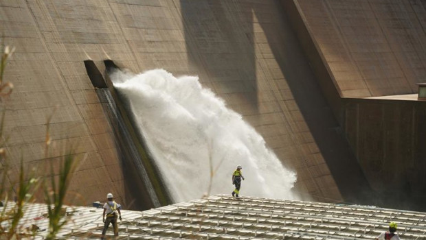 ep cuerva finaliza la construccion de la central hidroelectrica de rules