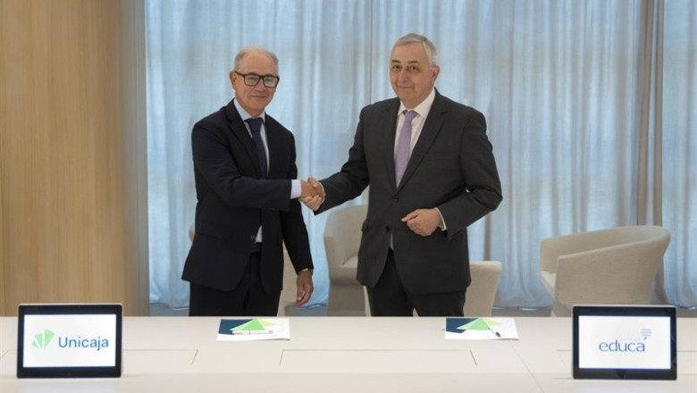 ep de izquierda a derecha el ceo de unicaja isidro rubiales y el director general de funcas carlos