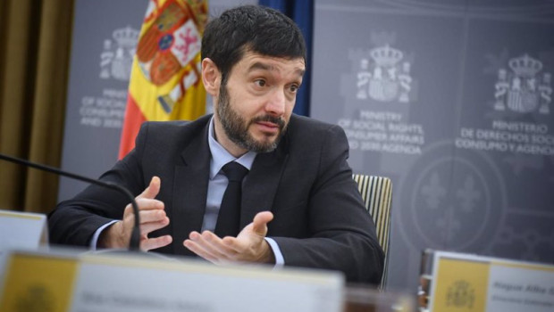 ep el ministro de derecho sociales consumo y agenda 2030 pablo bustinduy en la sede del ministerio a