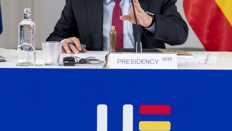 ep el ministro de inclusion seguridad social y migracion jose luis escriva interviene durante la ep el ministro de inclusion seguridad social y migracion jose luis escriva interviene durante la