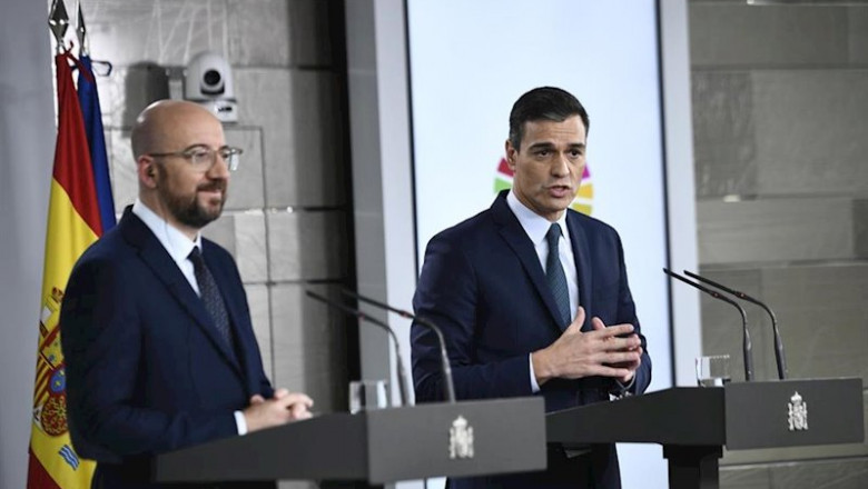 El presidente electo del Consejo Europeo, Charles Michel, y el presidente del Gobierno en funciones, Pedro Sánchez, comparecen ante los medios en el Complejo de la Moncloa tras su reunión en Madrid (España), a 14 de noviembre de 2019. | Óscar Cañas - Europa Press ep el presidente electo del consejo europeo charles michel y el presidente del gobierno en funciones