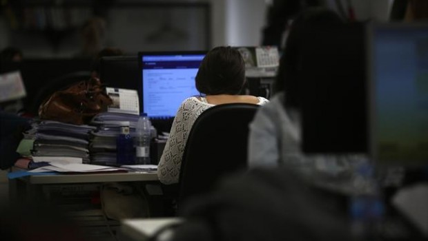 ep gente trabajando ordenador ordenadores 20170627134203