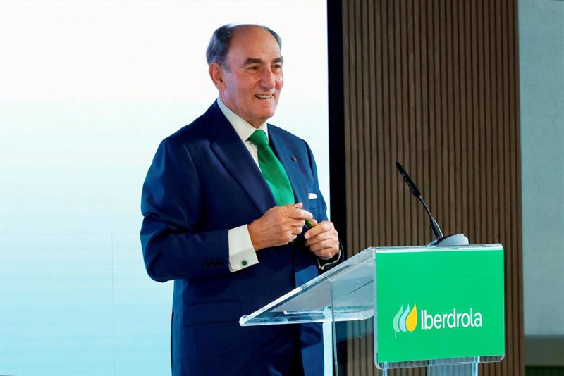Iberdrola recibe luz verde para invertir 14.000 millones en redes eléctricas en Reino Unido