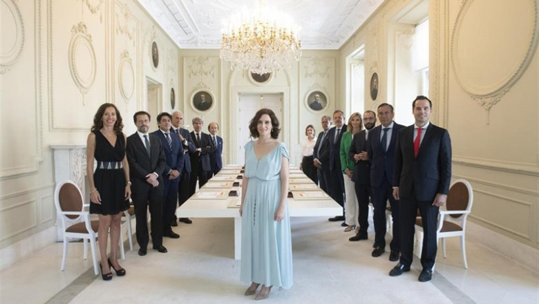 Imagen de la presidenta de la Comunidad de Madrid, Isabel Díaz Ayuso, junto al resto de consejeros del Ejecutivo regional. | COMUNIDAD DE MADRID ep imagen de la presidenta de la comunidad de madrid isabel diaz ayuso junto al resto de consejeros