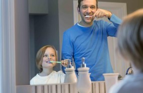 ep padrenino limpiandosedientes higiene dental cepillarsedientes