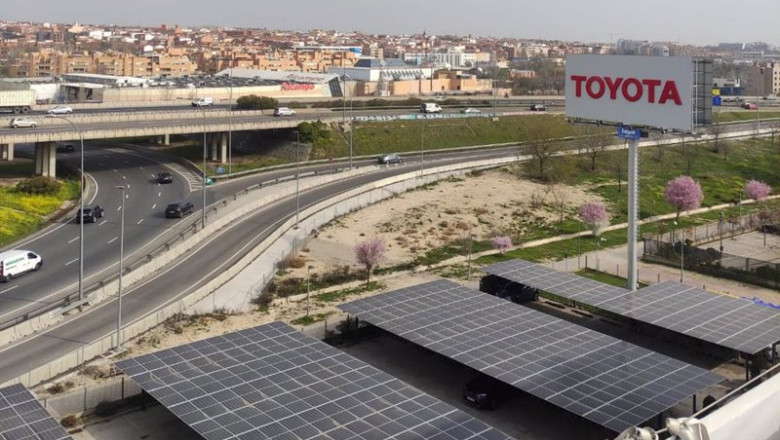 Paneles solares de Toyota. | TOYOTA ep paneles solares de toyota