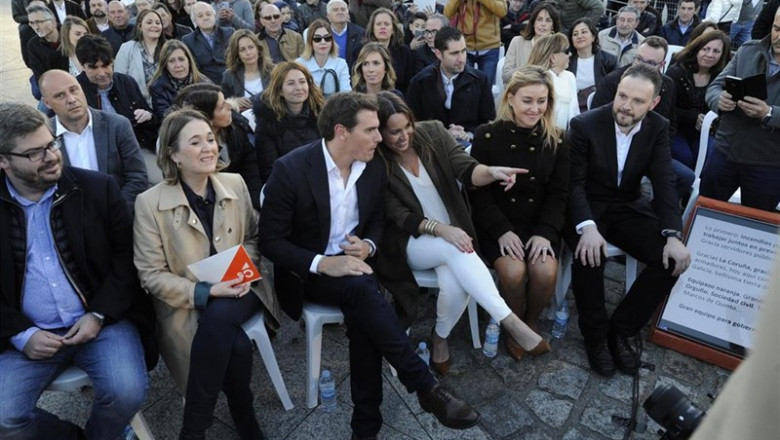 El presidente de Ciudadanos, Albert Rivera, visita A Coruña | M. Dylan - Europa Press ep presidenteciudadanos albert rivera visitacoruna