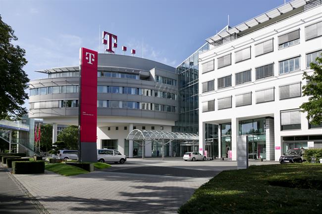 https://img4.s3wfg.com/web/img/images_uploaded/2/0/ep_sededeutsche_telekombonn_alemania.jpg