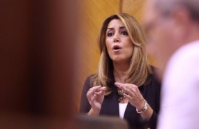 ep susana diaz durantesesioncontrolplenoparlamento