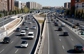 ep trafico en una de las salidas de la carretera de madrid durante la semana santa de 2019