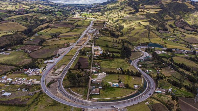 ep archivo   autopista rumichaca pasto de sacyr en colombia