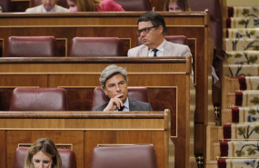 ep archivo   el diputado del psoe por cordoba andres lorite sentado en su escano durante una sesion