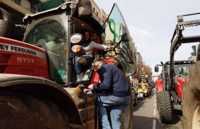ep archivo   tractorada en zaragoza en una imagen de archivo