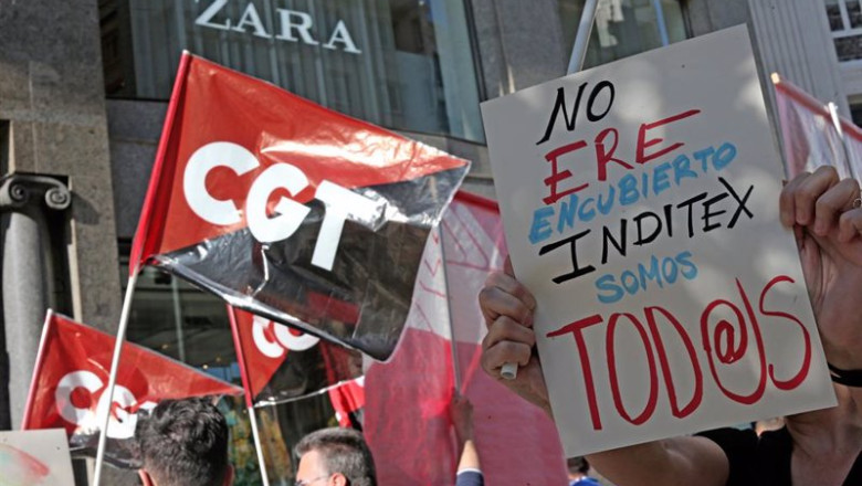ep archivo una manifestacion convocada por cgt contra inditex imagen de archivo ep archivo una manifestacion convocada por cgt contra inditex imagen de archivo