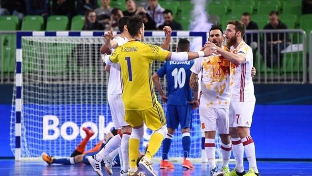 ep azerbaiyan - espana europeofutbol sala