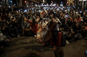 ep concentracion frente a la jefatura de policia en la septima jornada de protestas en barcelona