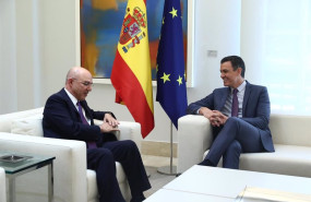 ep el presidente del gobierno pedro sanchez se reune con el presidente de investcorp mohammed