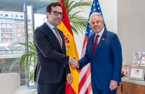 ep el vicepresidente primero del gobierno y ministro de economia comercio y empresa carlos cuerpo ha