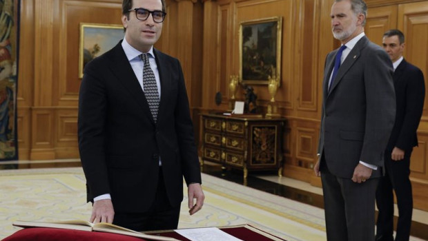 ep el vicepresidente primero y ministro de economia comercio y empresa carlos cuerpo i durante la ep el vicepresidente primero y ministro de economia comercio y empresa carlos cuerpo i durante la